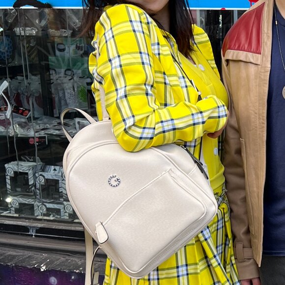 🆕✨ Guess Off White Backpack - Picture 1 of 5